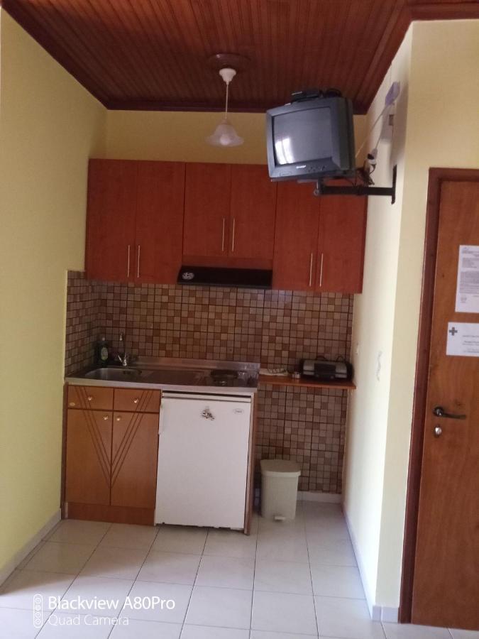 Chryspy Toulatos Studios Puláta Kültér fotó
