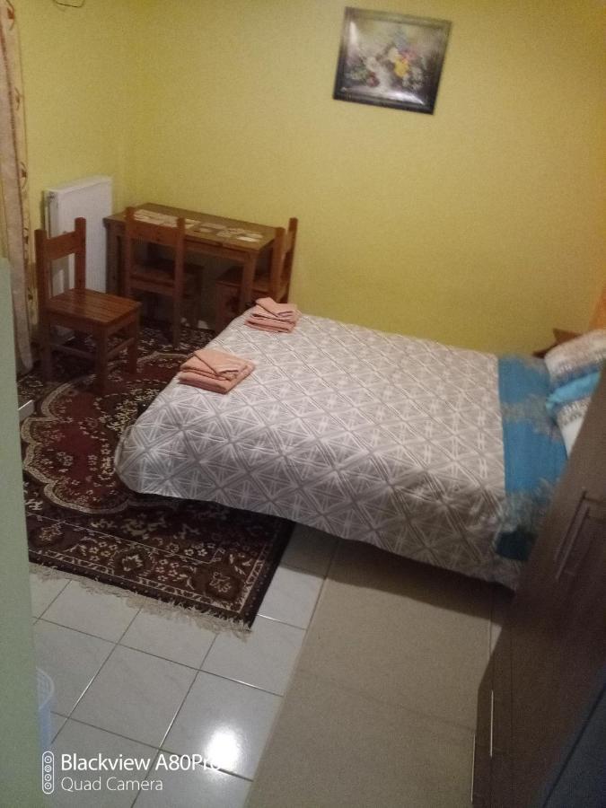 Chryspy Toulatos Studios Puláta Kültér fotó