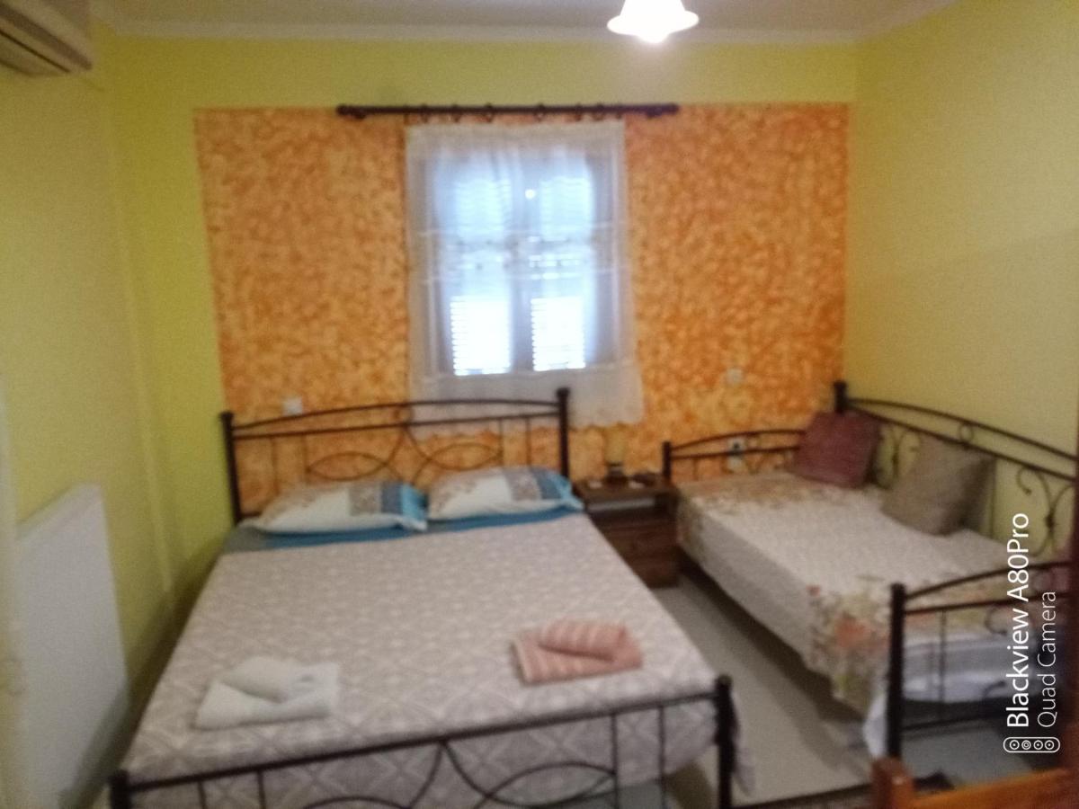 Chryspy Toulatos Studios Puláta Kültér fotó